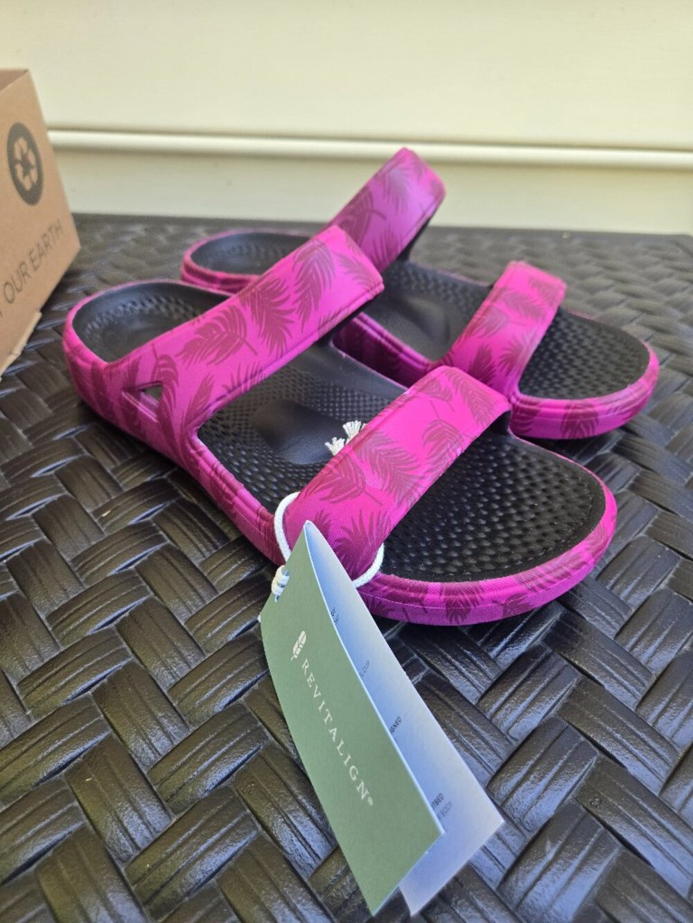 Brand new Sandals